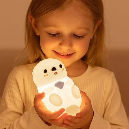 Veilleuse-Loutre-Bebe-en-Silicone-OtterGlow-Idee-Cadeau