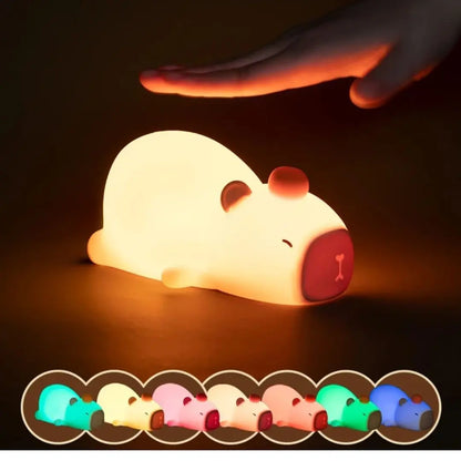 Veilleuse-enfant-Capybara-Allongee-7-Couleurs-lumiere-chaude