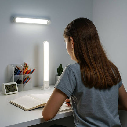 Lampe de Bureau Murale LED Rechargeable – WallGlow™