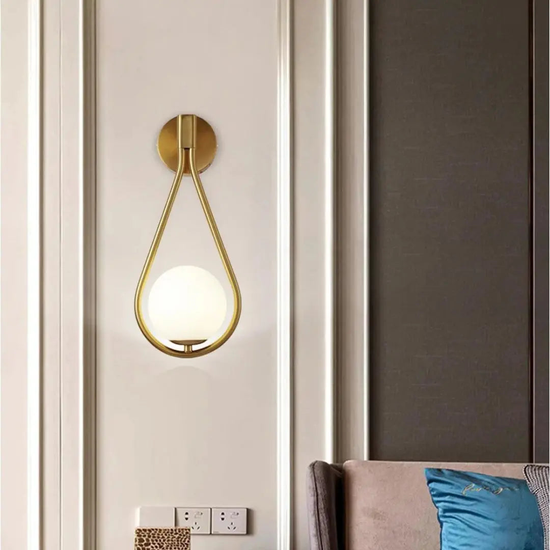 lampe-murale-boucle-lumiere-luxe