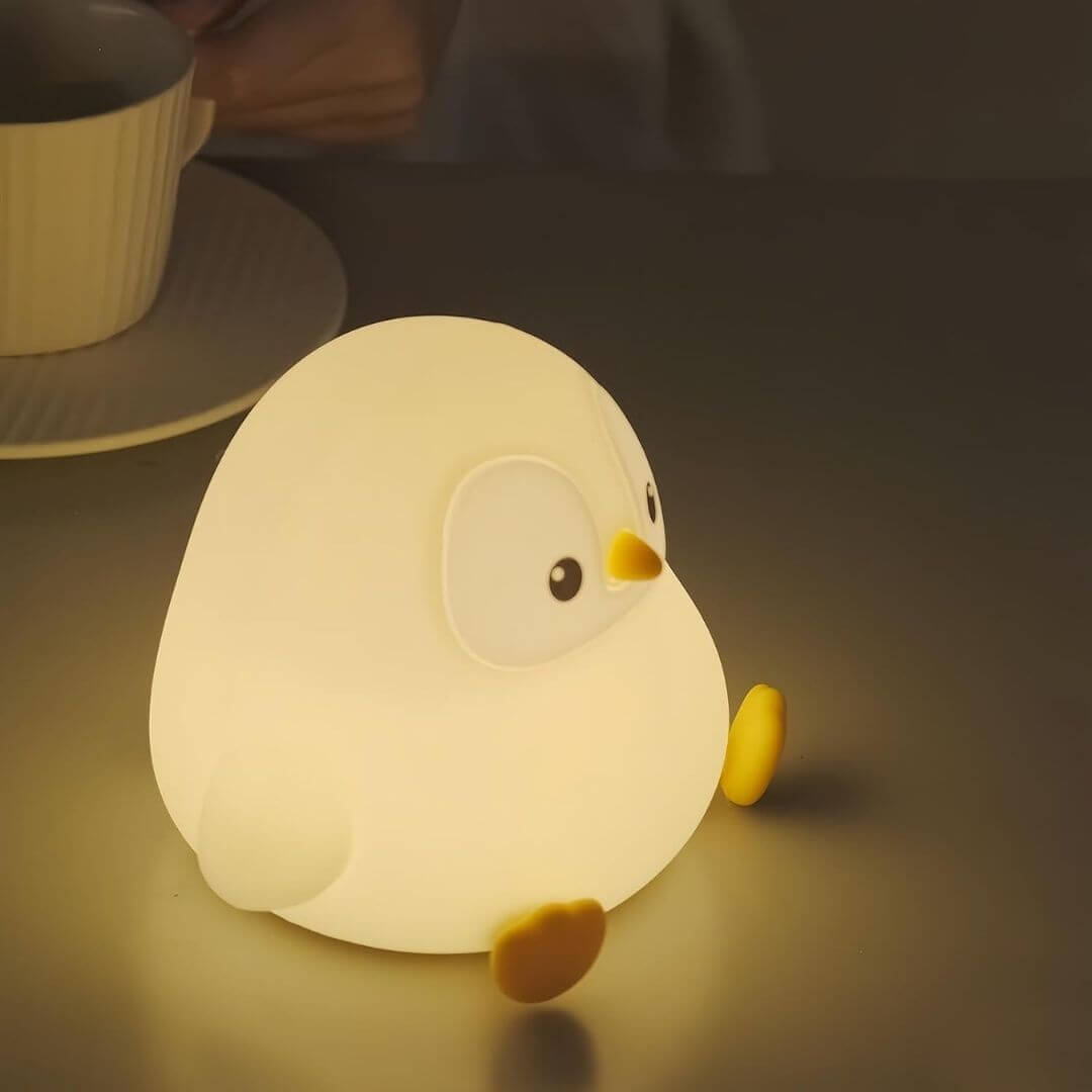 Veilleuse Pingouin Assis Enfant – LumiPenguin™
