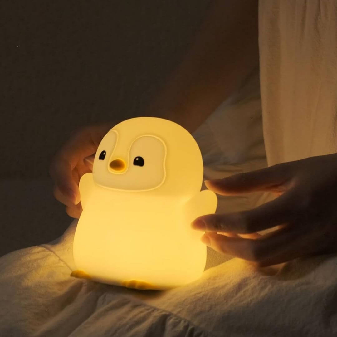 Veilleuse Pingouin Debout Enfant – LumiPenguin™